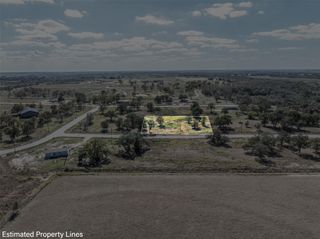 189 Ferguson LOOP, Dale, TX 78616