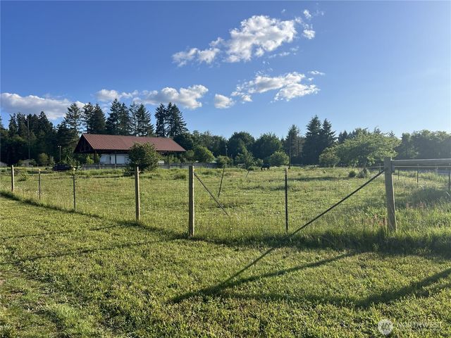 1899 State Route 506, Vader, WA 98593