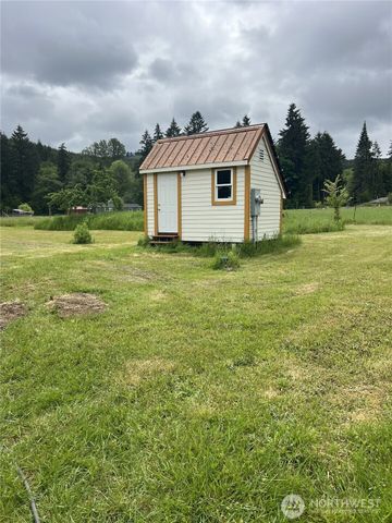 1899 State Route 506, Vader, WA 98593
