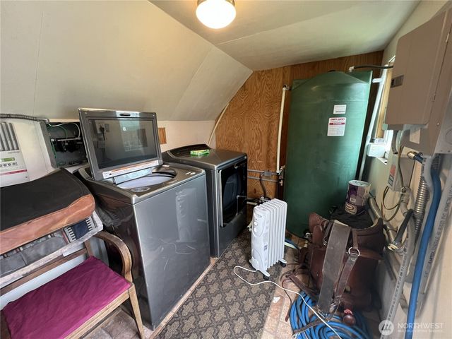 1899 State Route 506, Vader, WA 98593