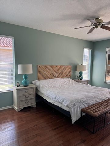 18408 BITTERN AVENUE, Lutz, FL 33558