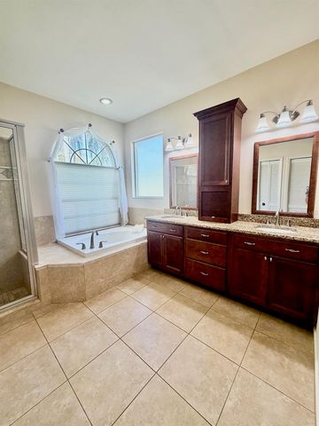 18408 BITTERN AVENUE, Lutz, FL 33558