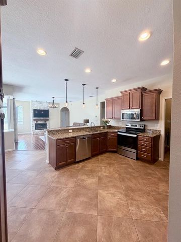 18408 BITTERN AVENUE, Lutz, FL 33558