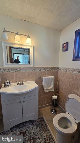 1522 CORNELL AVE, Hamilton, NJ 08619