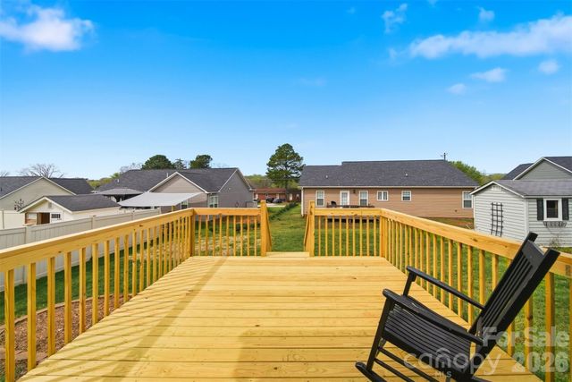 1835 Terrain Drive NW, Conover, NC 28613