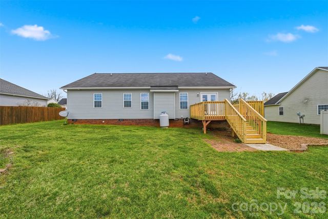 1835 Terrain Drive NW, Conover, NC 28613