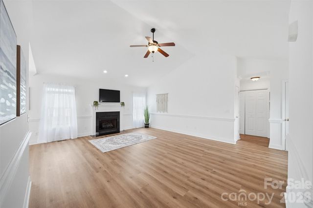 1835 Terrain Drive NW, Conover, NC 28613