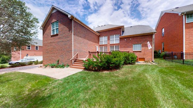 5516 Traceside Dr, Nashville, TN 37221