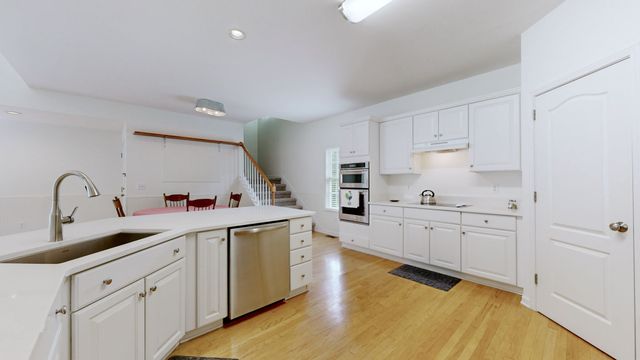 5516 Traceside Dr, Nashville, TN 37221