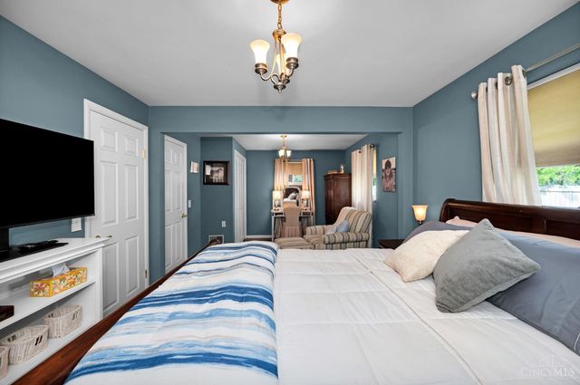 4357 Yakima Court, Montgomery, OH 45236