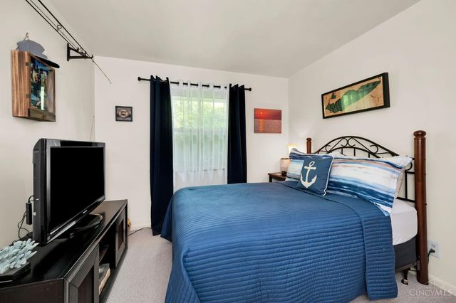 4357 Yakima Court, Montgomery, OH 45236