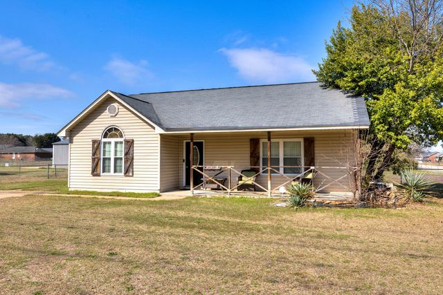 4385 Camden Highway, Dalzell, SC 29040