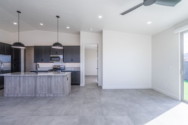 3007 W 570 N, Hurricane, UT 84737