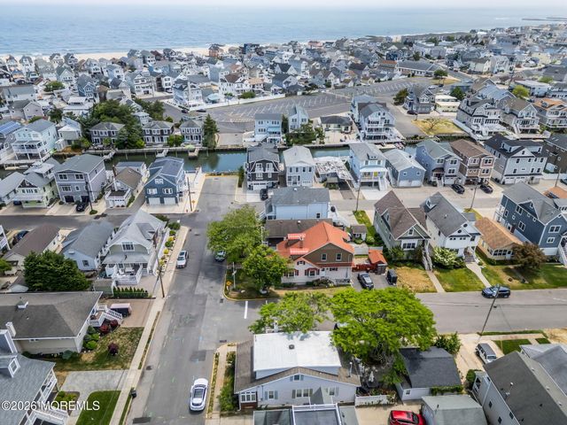 87 Rogers Avenue, Manasquan, NJ 08736