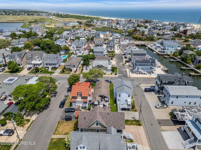 87 Rogers Avenue, Manasquan, NJ 08736