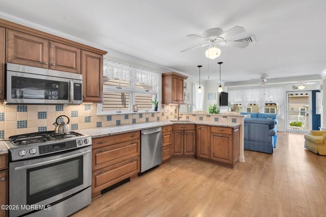 87 Rogers Avenue, Manasquan, NJ 08736