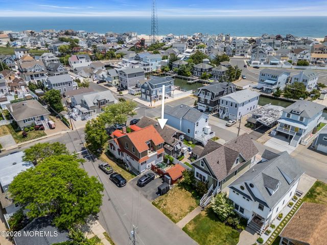 87 Rogers Avenue, Manasquan, NJ 08736