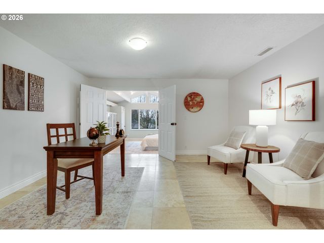 14885 Sw 100TH Ave, Tigard, OR 97224