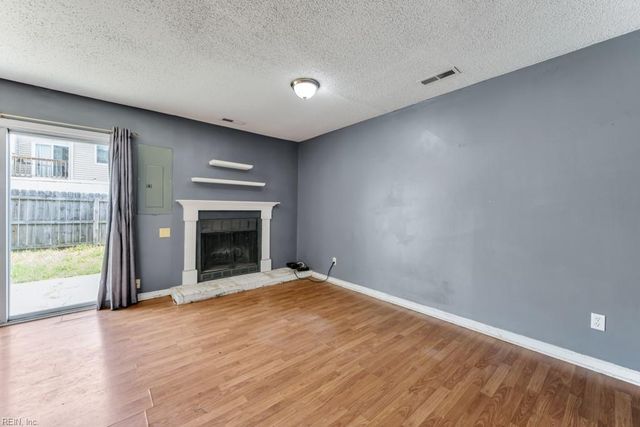 3835 Chimney Creek DR, Virginia Beach, VA 23462