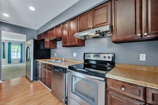 3835 Chimney Creek DR, Virginia Beach, VA 23462