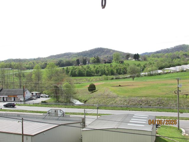 52 Mockingbird Lane, Hayesville, NC 28904