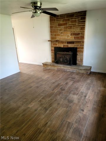 220 Robert Drive, Kent, OH 44240