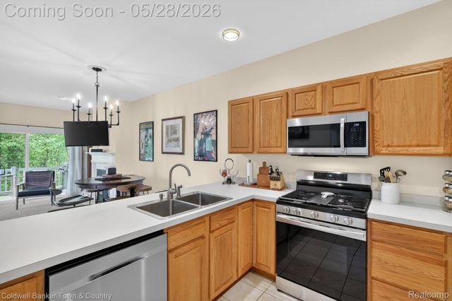 5551 Woodruff Shore Drive, Brighton Township, MI 48116