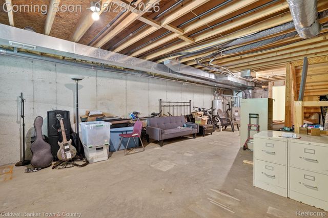 5551 Woodruff Shore Drive, Brighton Township, MI 48116