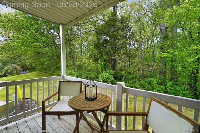 5551 Woodruff Shore Drive, Brighton Township, MI 48116