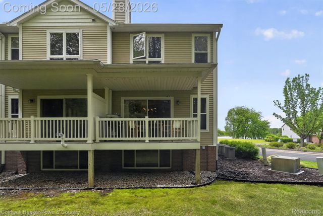 5551 Woodruff Shore Drive, Brighton Township, MI 48116