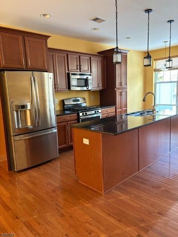 17 Alexanders Rd, Allamuchy Twp., NJ 07840