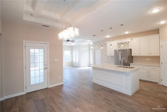 7117 N 40th Street, Mcallen, TX 78504