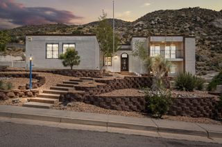 3004 Camino De La Sierra NE, Albuquerque, NM 87111