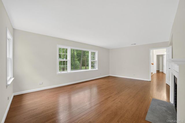 10 North Lane, Chappaqua, NY 10514