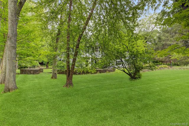 10 North Lane, Chappaqua, NY 10514