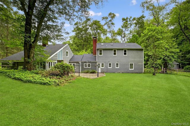10 North Lane, Chappaqua, NY 10514