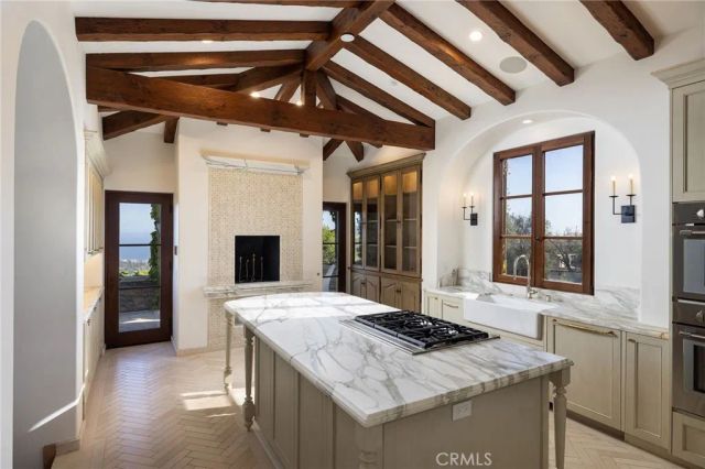 1302 Skyline Drive, Laguna Beach, CA 92651