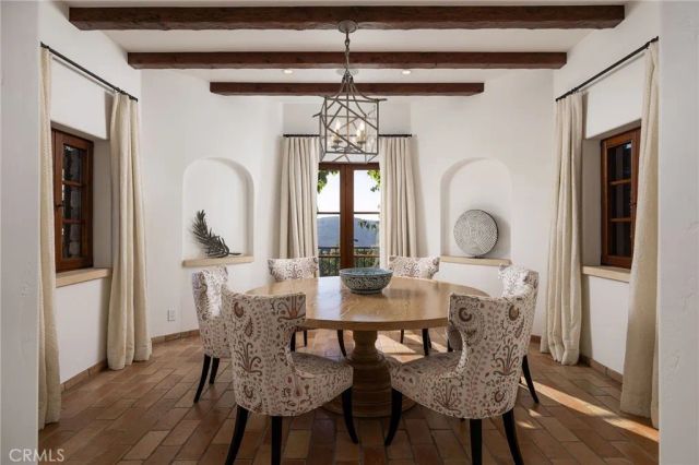 1302 Skyline Drive, Laguna Beach, CA 92651