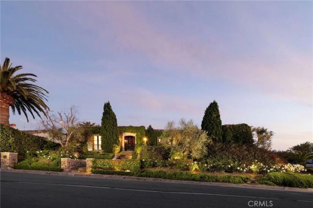 1302 Skyline Drive, Laguna Beach, CA 92651