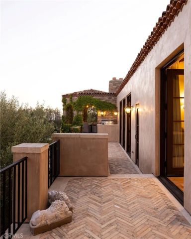 1302 Skyline Drive, Laguna Beach, CA 92651