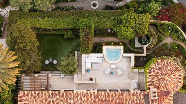 1302 Skyline Drive, Laguna Beach, CA 92651