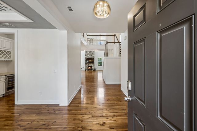 719 Tennypark Ln, Mount Juliet, TN 37122