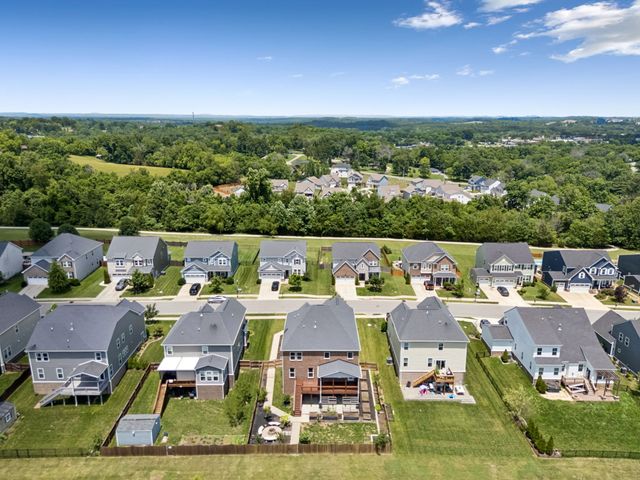 719 Tennypark Ln, Mount Juliet, TN 37122