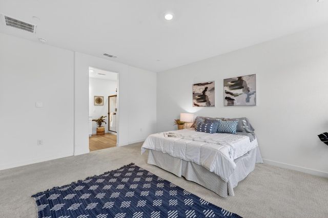 1531 Minories Dr, Olivehurst, CA 95961