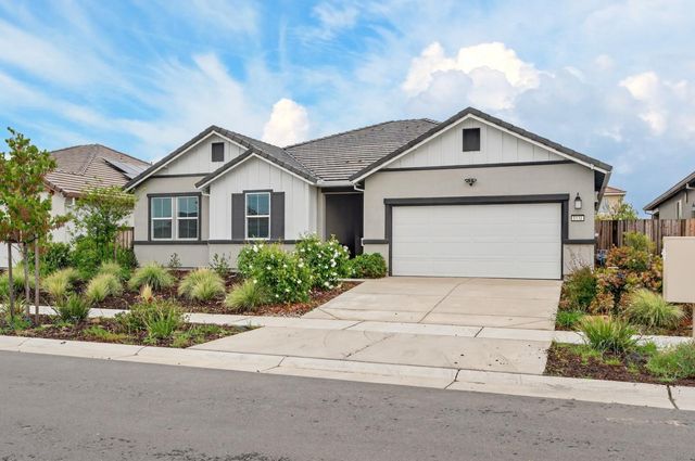 1531 Minories Dr, Olivehurst, CA 95961