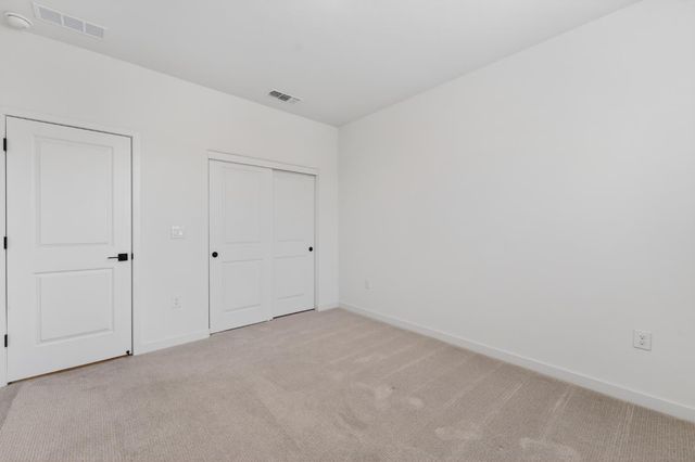 1531 Minories Dr, Olivehurst, CA 95961