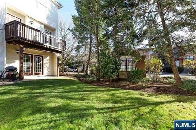 2 Marina, Bayonne, NJ 07002