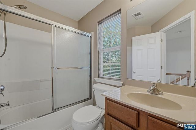2 Marina, Bayonne, NJ 07002