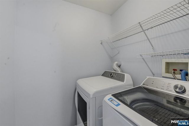 2 Marina, Bayonne, NJ 07002