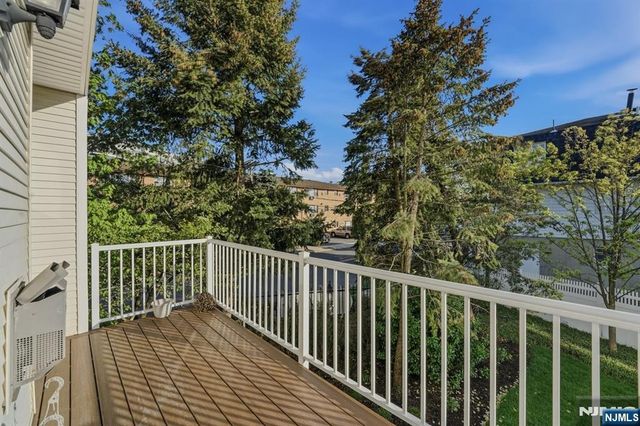 2 Marina, Bayonne, NJ 07002